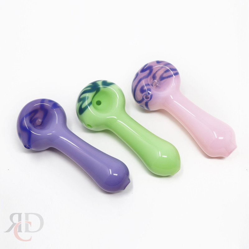 GLASS PIPE AMERICAN MILKY TUBE PIPE MIX COLOR GP4533 1CT