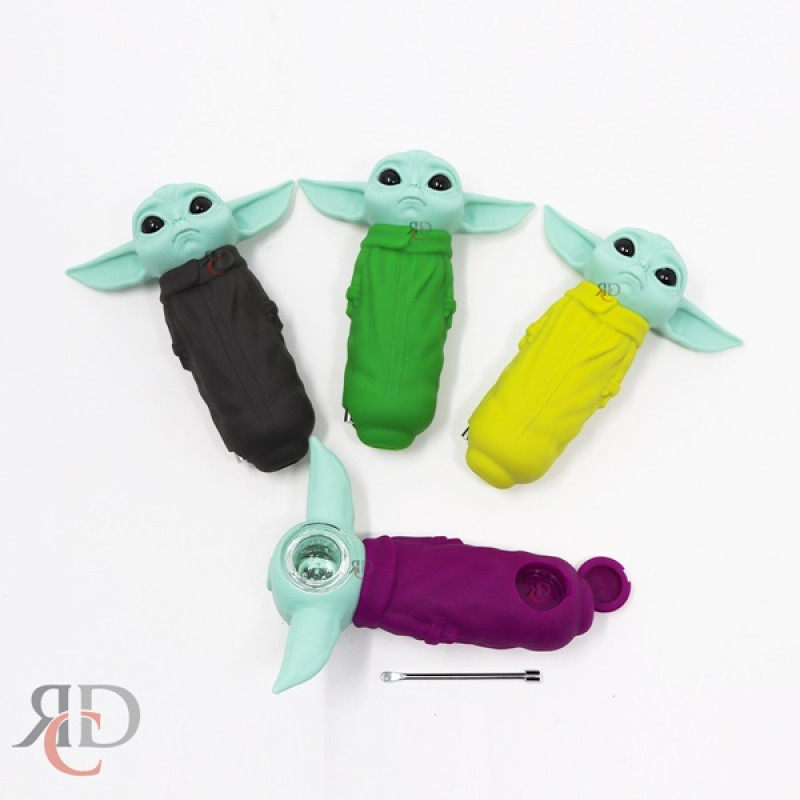SILICON HAND PIPE - BABY YODA 1CT